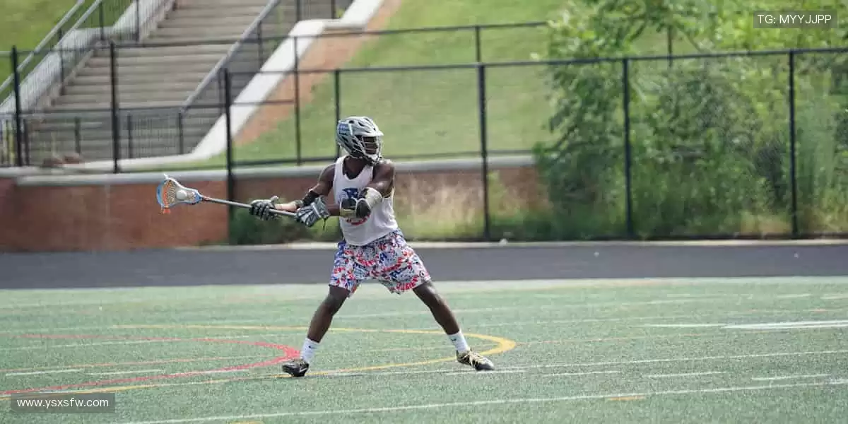 全球赛事同步直播，实时数据掌控赛场！📊 每一秒都不容错过！